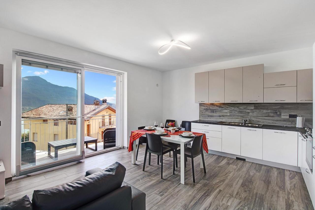 דירות ג'רה לאריו Casa Andrea מראה חיצוני תמונה